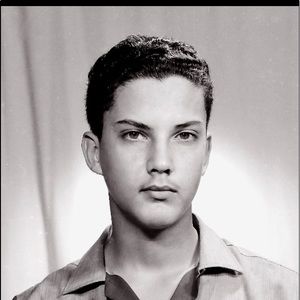 Meet your Posher, Félix